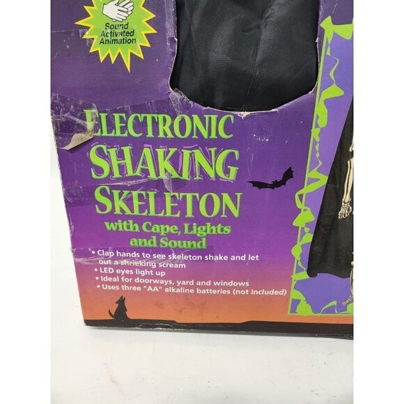 VINTAGE Electronic Shaking Skeleton 5 Ft Tall Lights Sound Halloween Decor - Picture 2 of 7